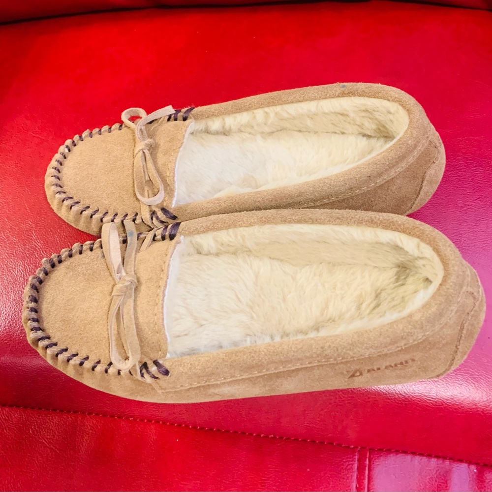 Zealand fur shoes